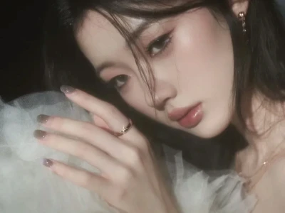 她是怎么做到才华与美貌并存的啊!!绝美