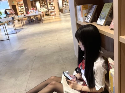 绫的袜子好好穿