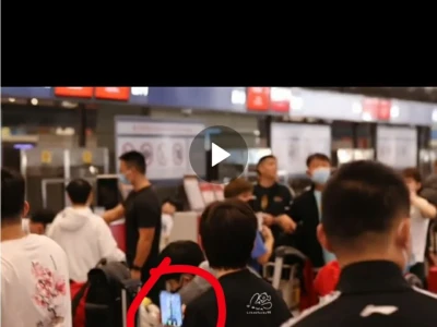 曼昱手机壁纸是埃菲尔铁塔呀