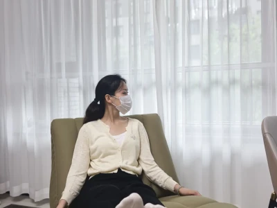 时尚新风尚：袜子如何成为你的穿搭亮点