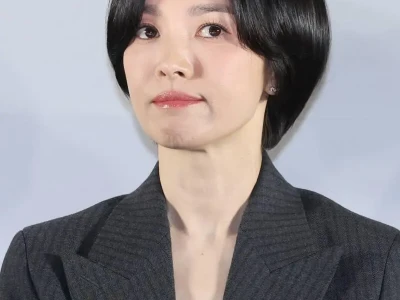 我去,宋慧乔这脸。。。