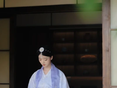 她的古风写真真的绝了!