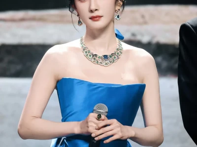 哇,真的哇~太美了~~喜欢幂幂