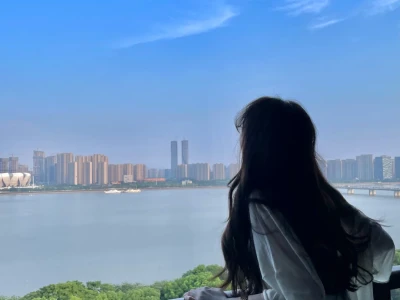 喜欢看花三三的实况图！！！！！！！！