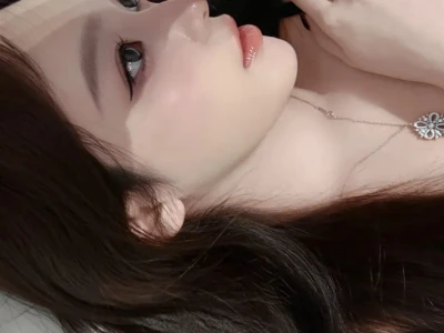 肉感圆头👃不愧是AI建模脸‼4w美晕了