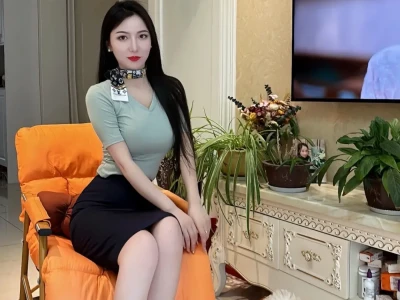 丝巾搭配 可爱女孩