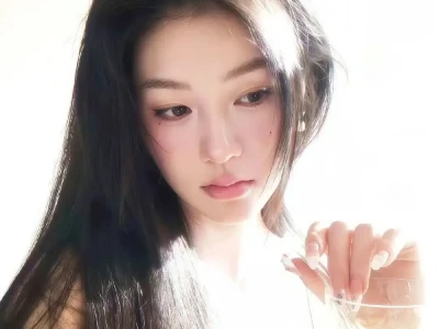 WeChat头像｜ins明媚感