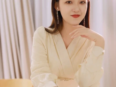 女大私拍 | 这样拍优雅显气质