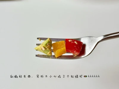 今日1000kcal减脂饮食丨包菜抱蛋🍳三明治