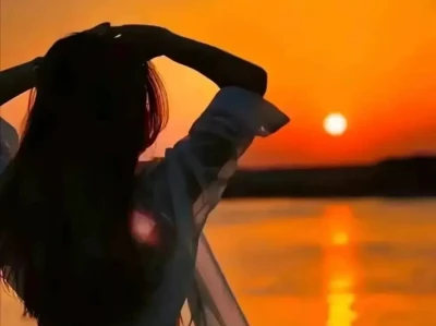 𝐒𝐡𝐚𝐫𝐞|一眼就心动的侧颜头