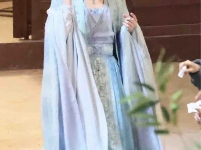兼具形体之美和气韵之美