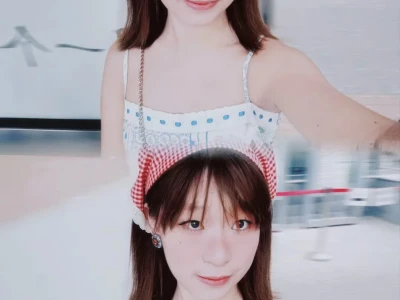 俏皮甜美风
