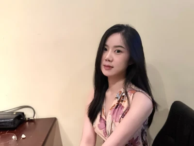 这个花裙子有一种霍思燕即视感