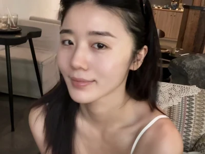 朋友都说我长得很自然
