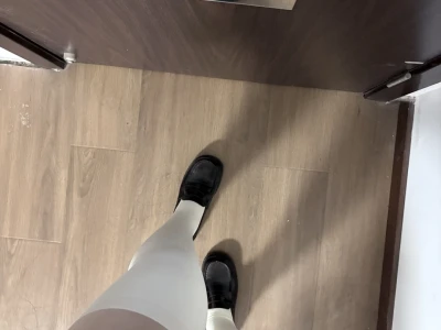 拼接丝袜谁研究的呢(嚼嚼嚼)