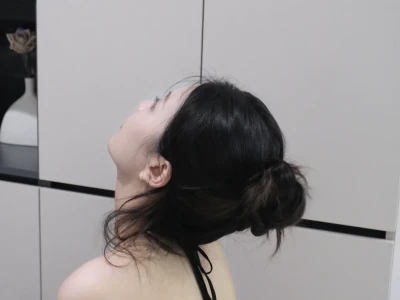 女孩子才不会嫉妒我 她们会爱上我