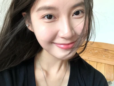 圆脸越素越好看