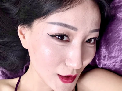 175·侧颜小嘴唇