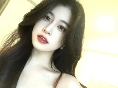 今天的美貌是爱疯8给的
