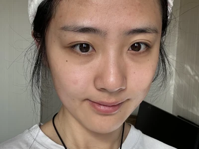 皮肤真的很黄吗？