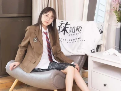 稚予学生装是你的最爱吗?