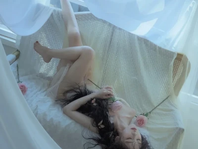 唯美梦幻轻私房写真【美神降临】