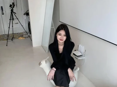 瘦瘦的拍照才好看