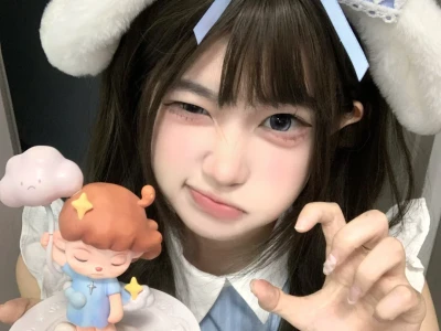甜妹拍照姿势小分享⌯>ᴗo⌯ಣ