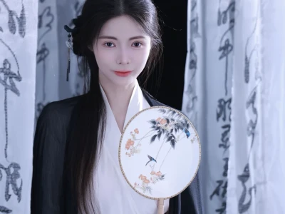 汉服清冷柔弱/书卷气息