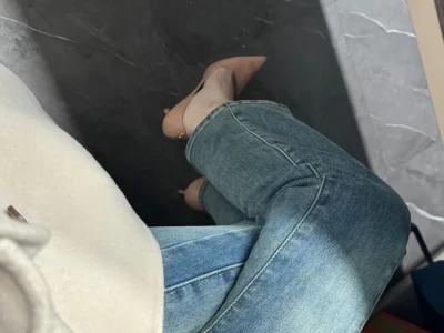 重庆空姐 颜值7分 御姐大长腿 不信有照片