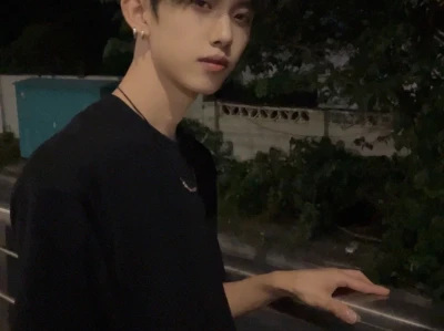 怼脸还是半身