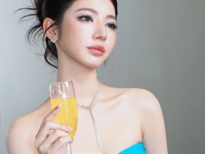 蓝色妖姬太有感觉了🔵