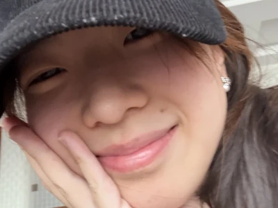 哎我怎么长得这么好看啊