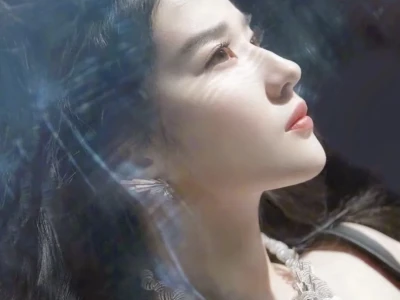 亦正亦邪的女孩真迷人～～