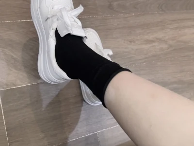 不踩雷的木耳边袜子~