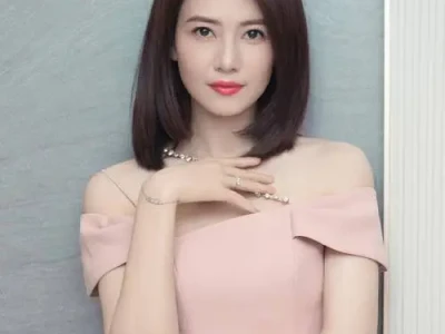  高圆圆：灵动与温柔交织的女神典范