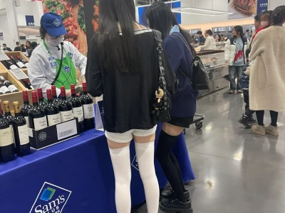 绝！压力过膝袜好显瘦！！勒肉感绝了~