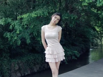 圆溜溜的眼睛