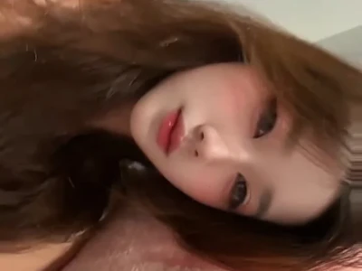 氛围感怼脸拍
