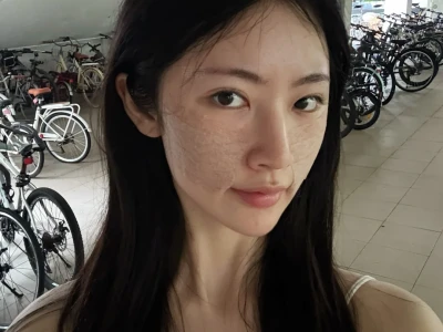 朋友说我现在的脸型很像范冰冰
