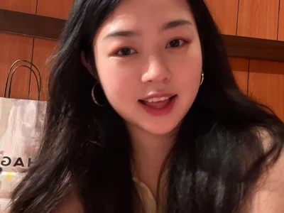 圆脸看着人好温柔