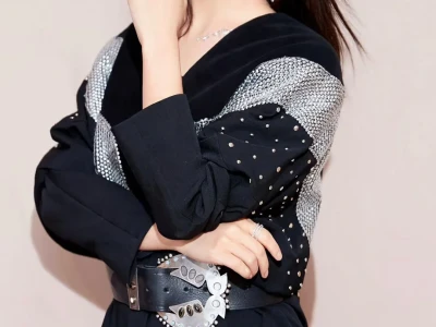 女明星多姿多彩(21)