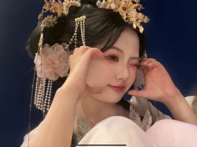 女大学生做汉服模特的第三组妆造！