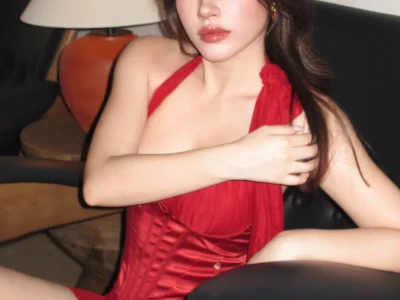 谁穿谁好看的红色🌹
