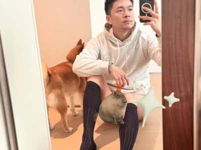 趁冬末再穿Tabio藏青条纹过膝盖的长筒袜🧦