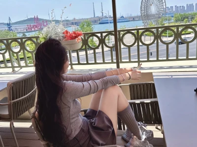 177/57 今天灰色小腿袜