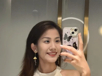 舍友:虽然你生活费1k但有种娇生惯养的漂亮