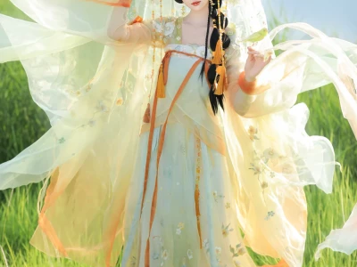 “芳菲歇去何须恨”