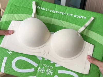 天呐‼电梯一抬头这身材直接把我看呆了