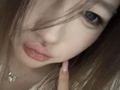 喜欢怼脸拍